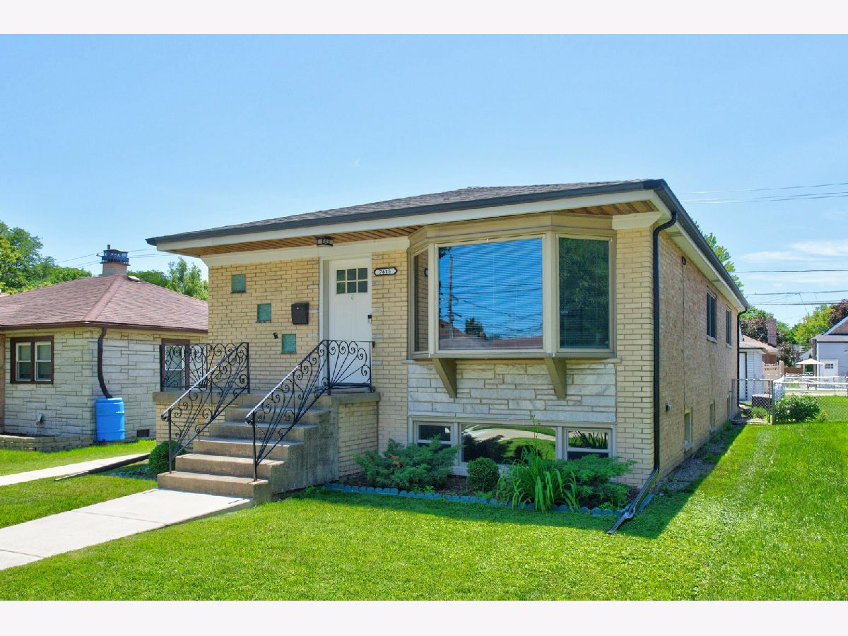  Sold Chicago Illinois, 7615 Bryn Mawr