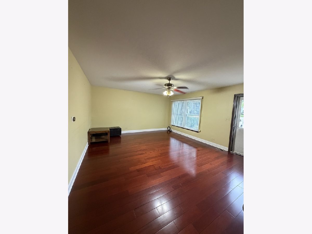  Rented Schaumburg Illinois, 805 Bishop
