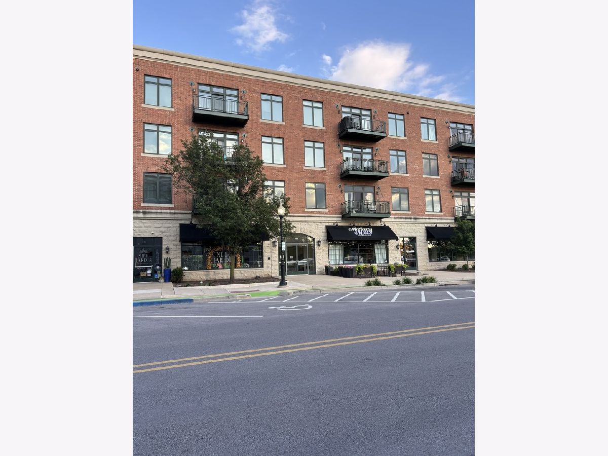 Condominiums Sold Riverstreet Plaza Aurora Illinois, 140 River