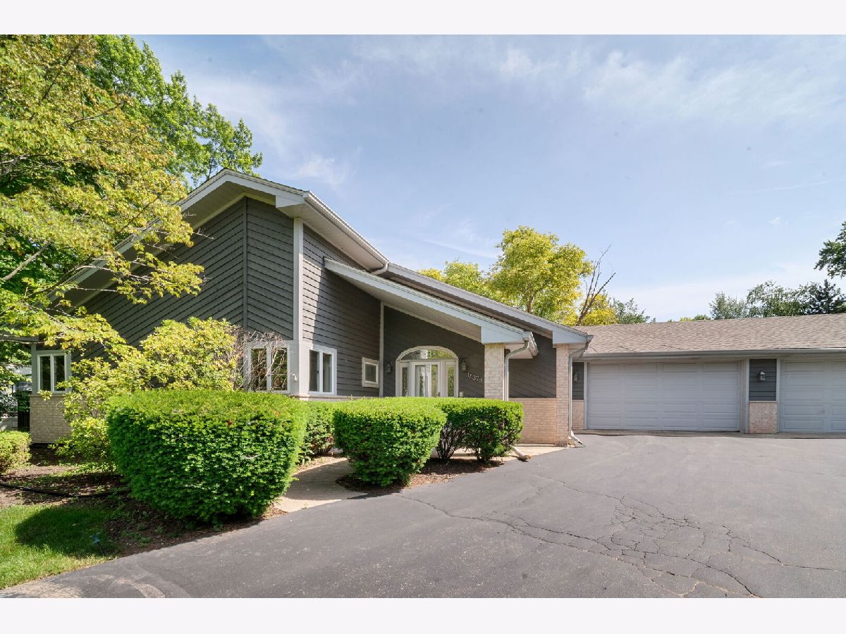  For Sale Lincolnshire Illinois, 16373 Menna Lane