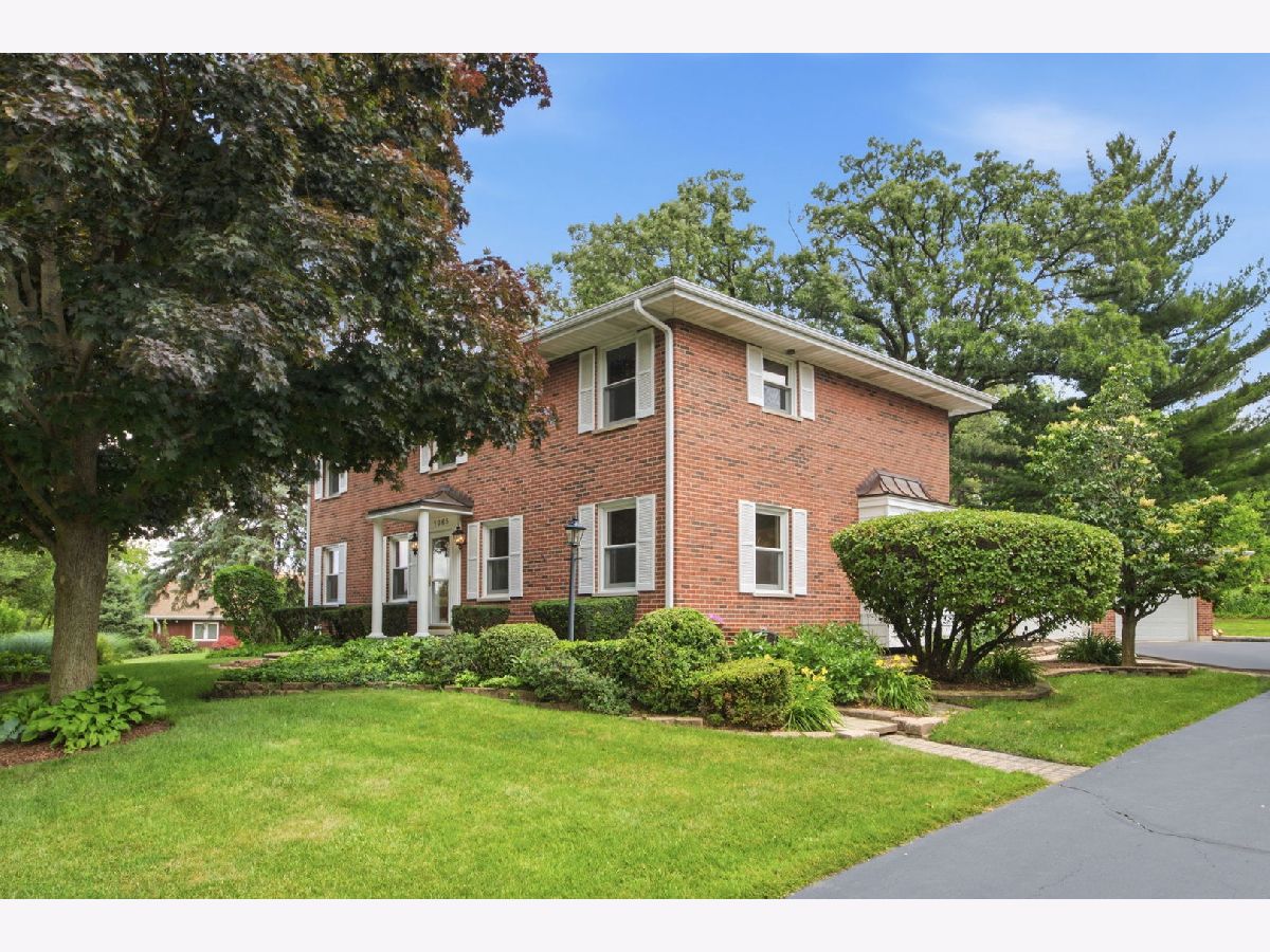 Homes For Sale Orchard Brook Downers Grove Illinois, 1065 Barneswood Drive