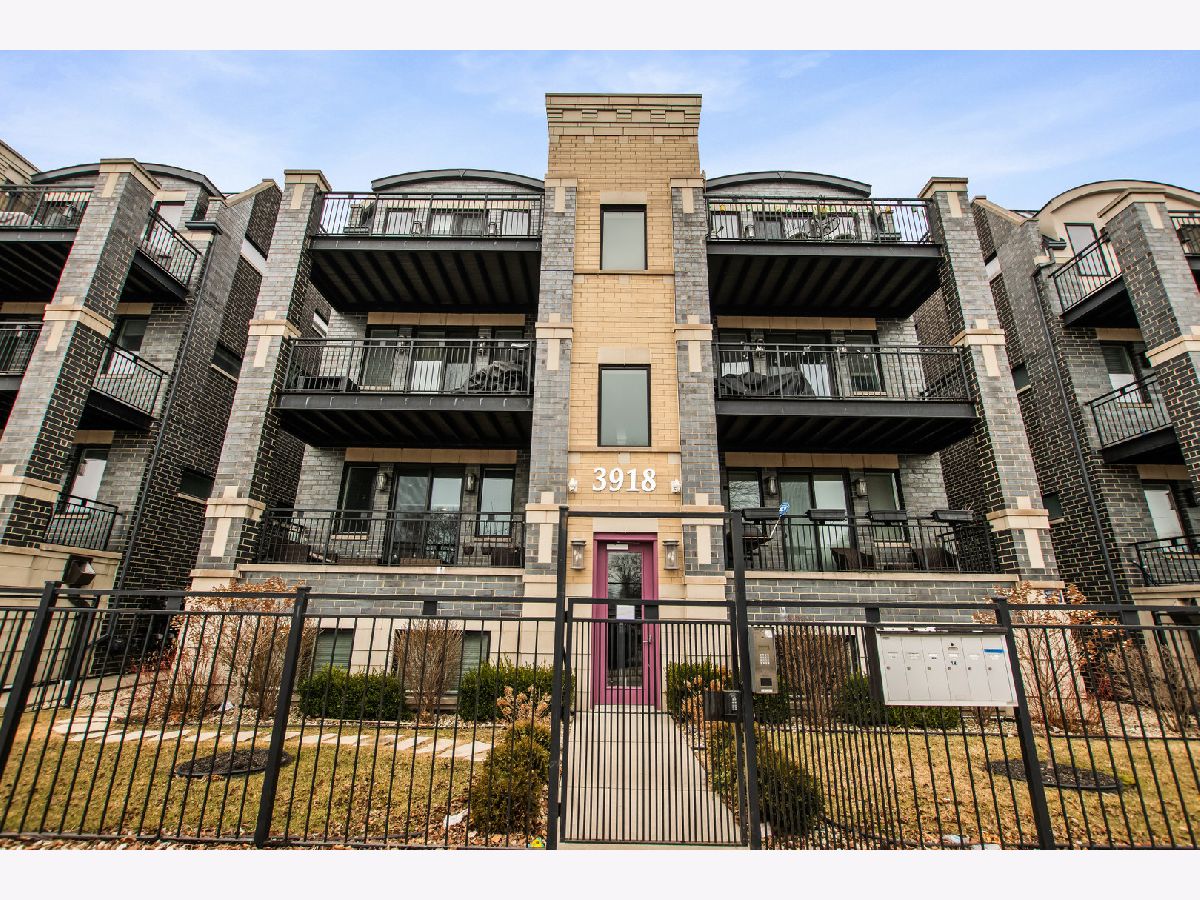  Rented Chicago Illinois, 3918 King