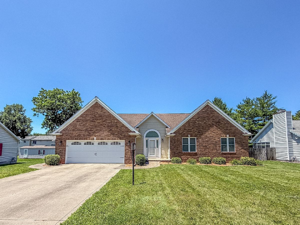  For Sale Mattoon Illinois, 17 Lafayette
