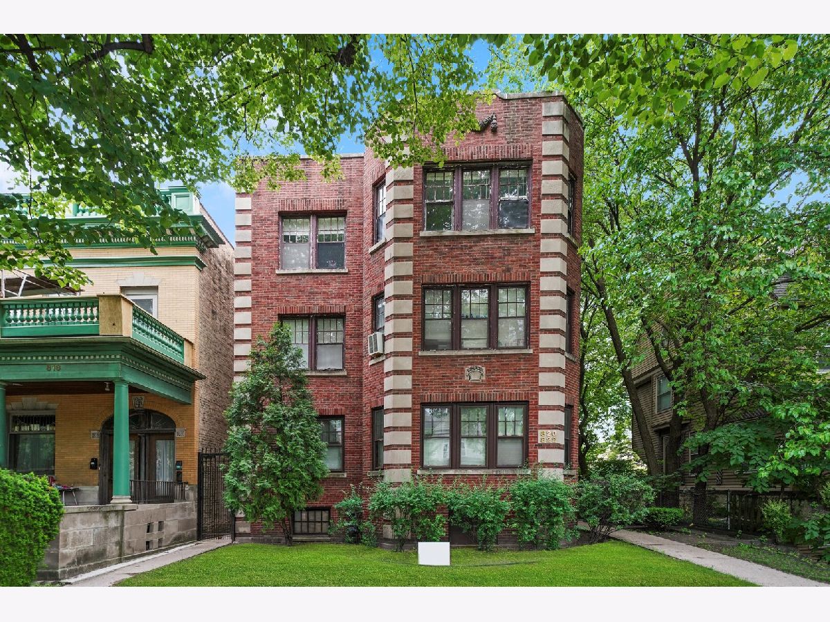  For Rent Evanston Illinois, 820 Reba