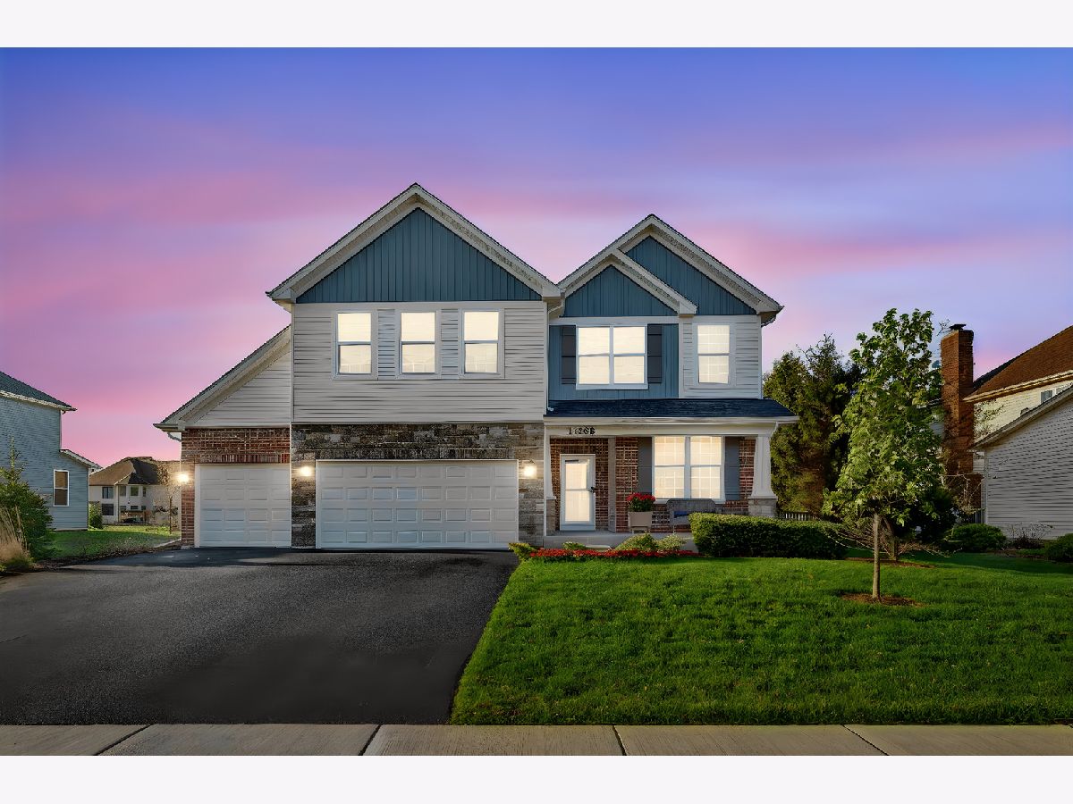 Homes & Townhomes For Sale Grande Park Plainfield Illinois, 13008 Timber Wood Circle
