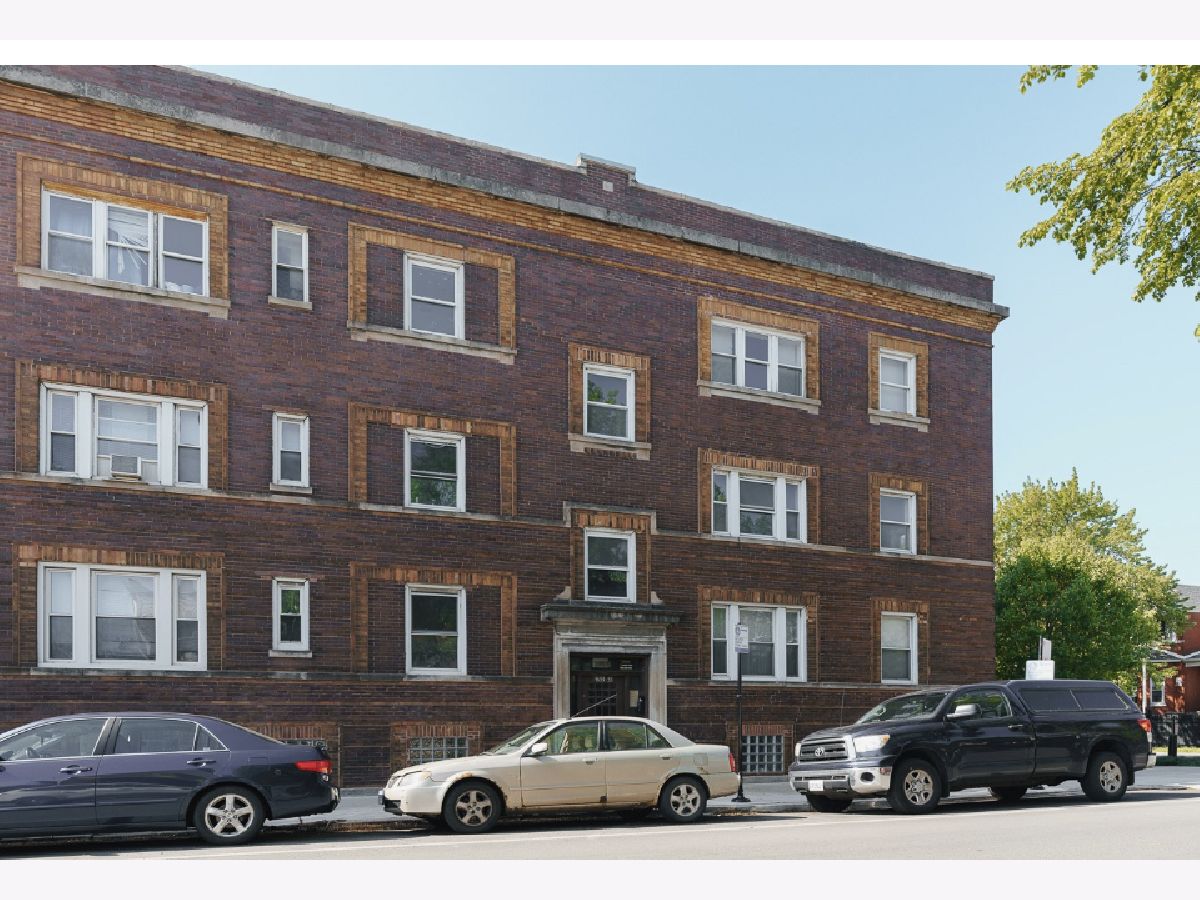  Rented Chicago Illinois, 3651 25th