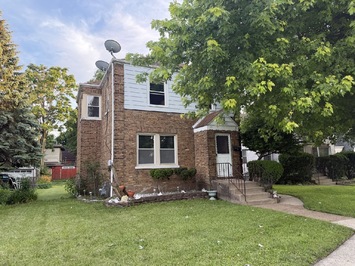 For Sale Dolton Illinois, 227 146th Street