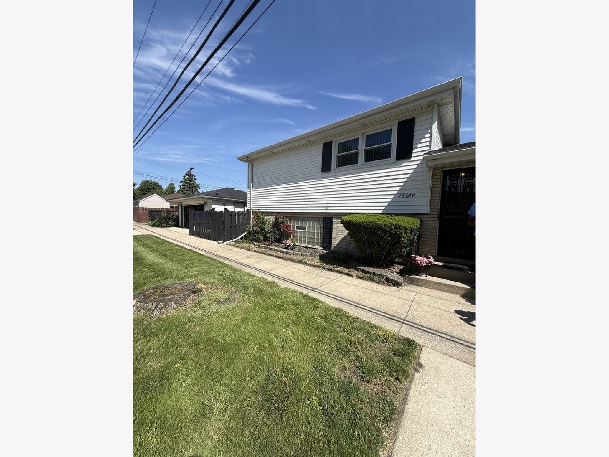  For Sale Dolton Illinois, 14644 Kenwood Avenue