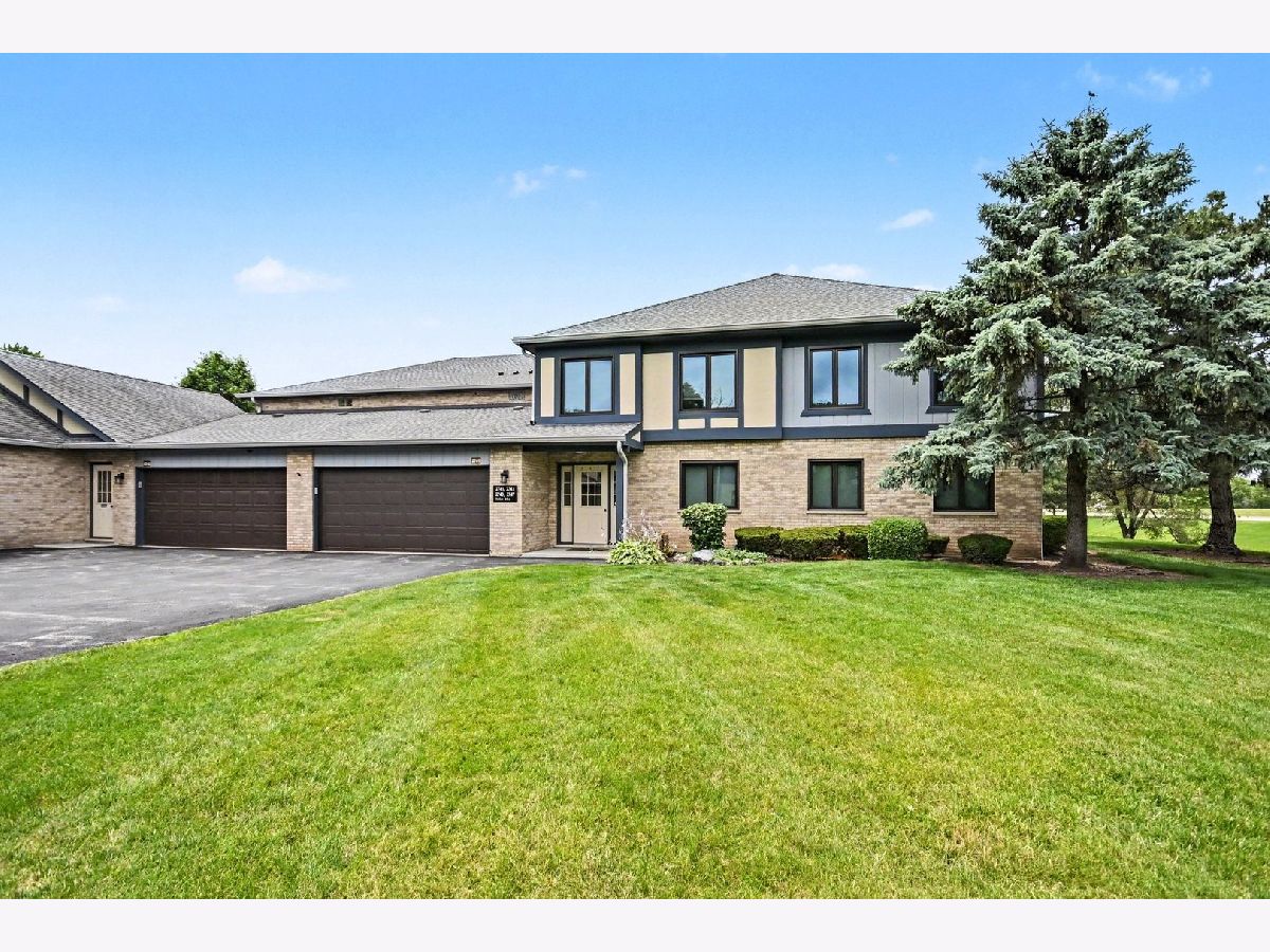 Condominiums For Sale Chase Lake Joliet Illinois, 2743 Harbor Drive