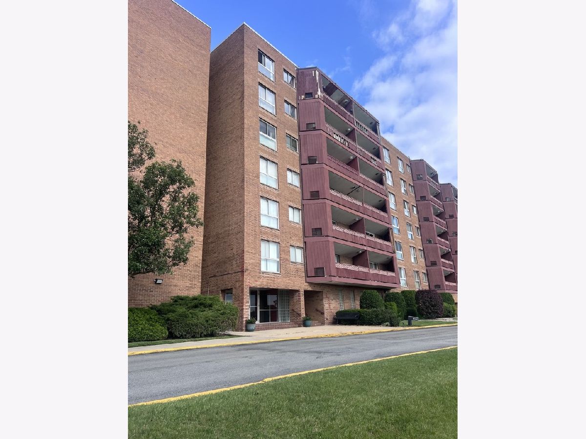  For Sale Calumet City Illinois, 100 Park Avenue