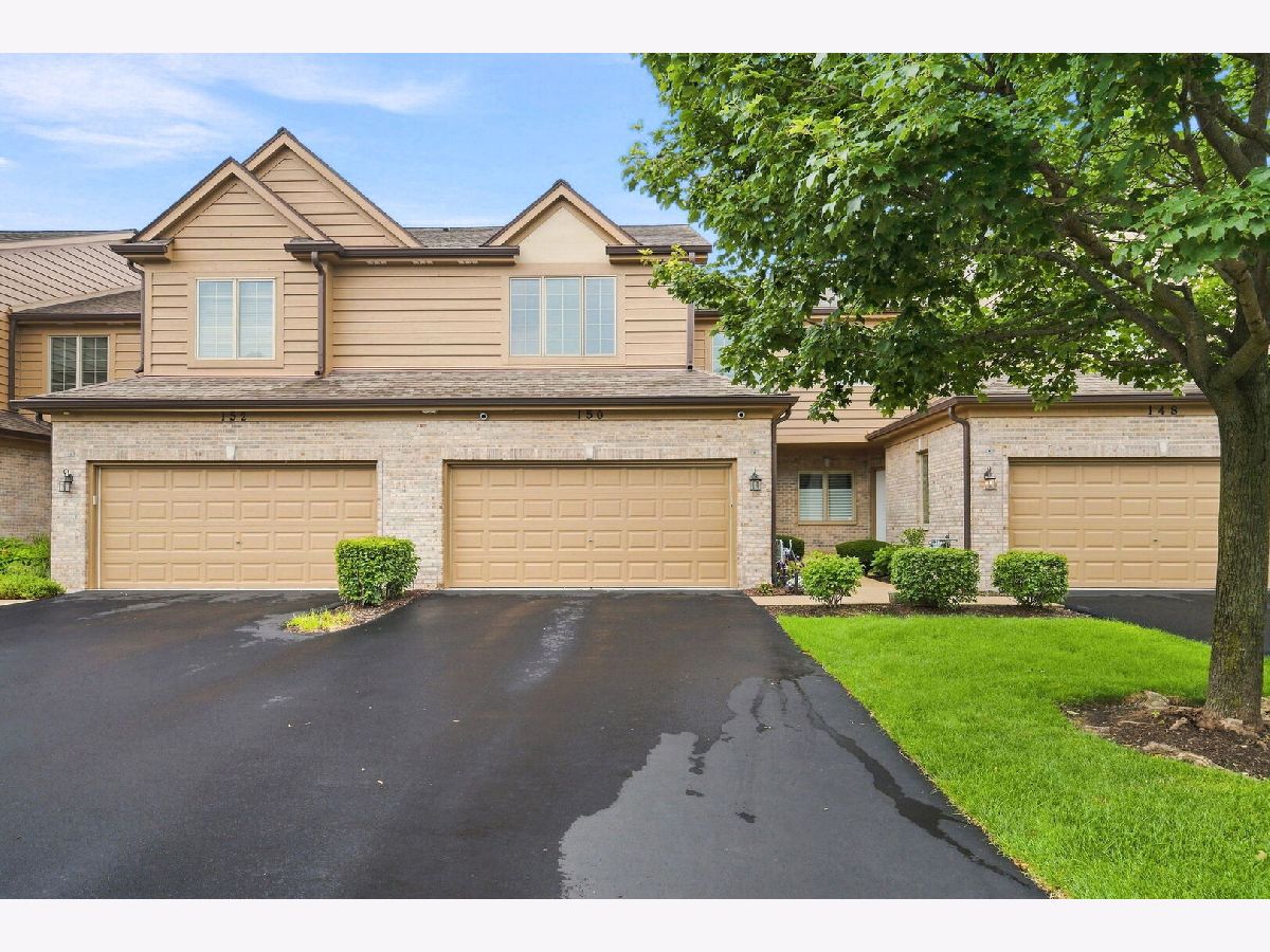  For Sale Willow Springs Illinois, 150 Santa Fe Lane