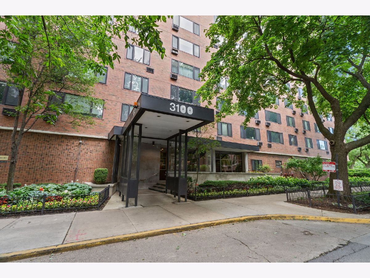 Condominiums For Rent Darien Condominium Chicago Illinois, 3100 Lake Shore