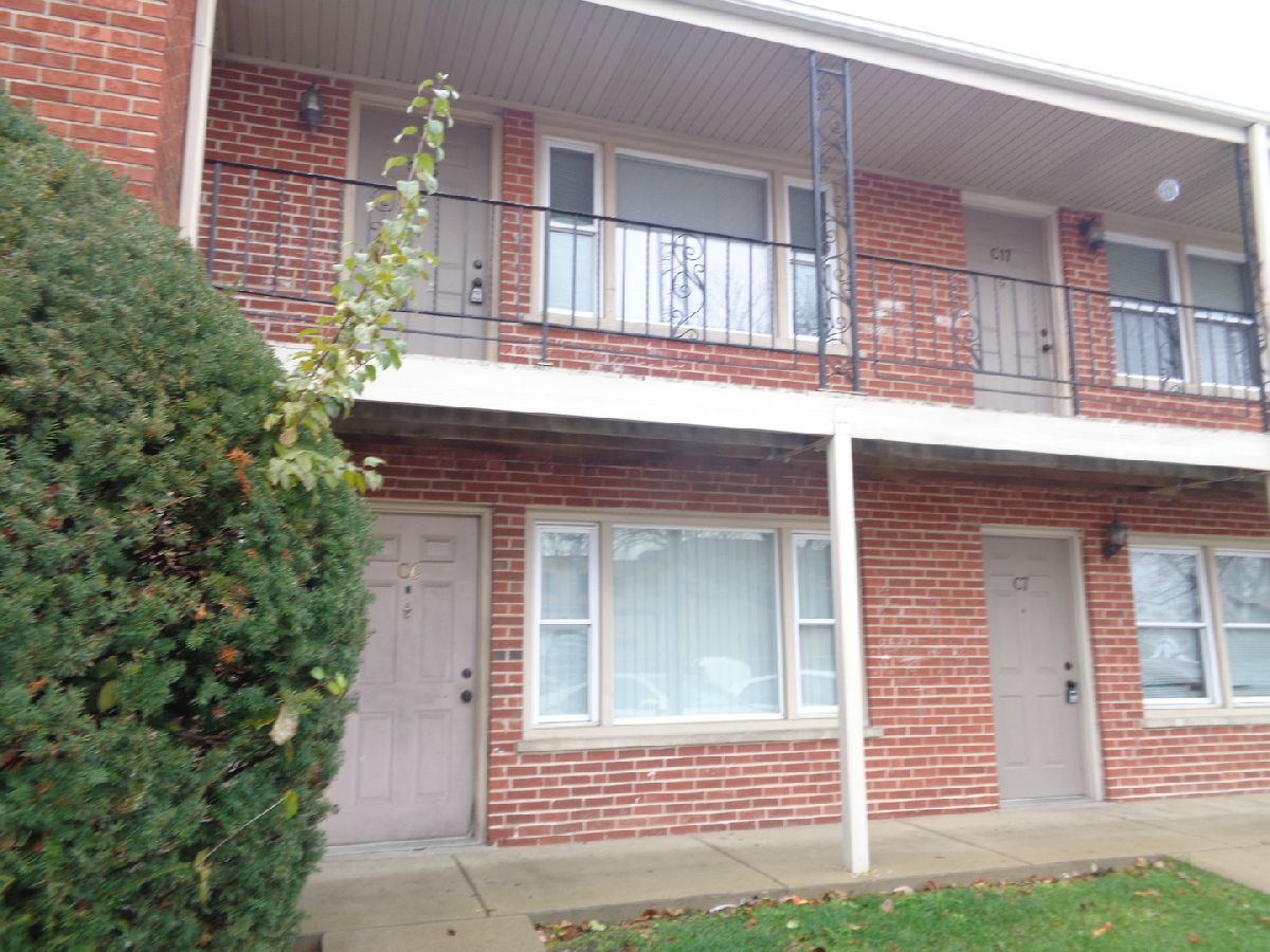  Rented Wheaton Illinois, 1340 Main