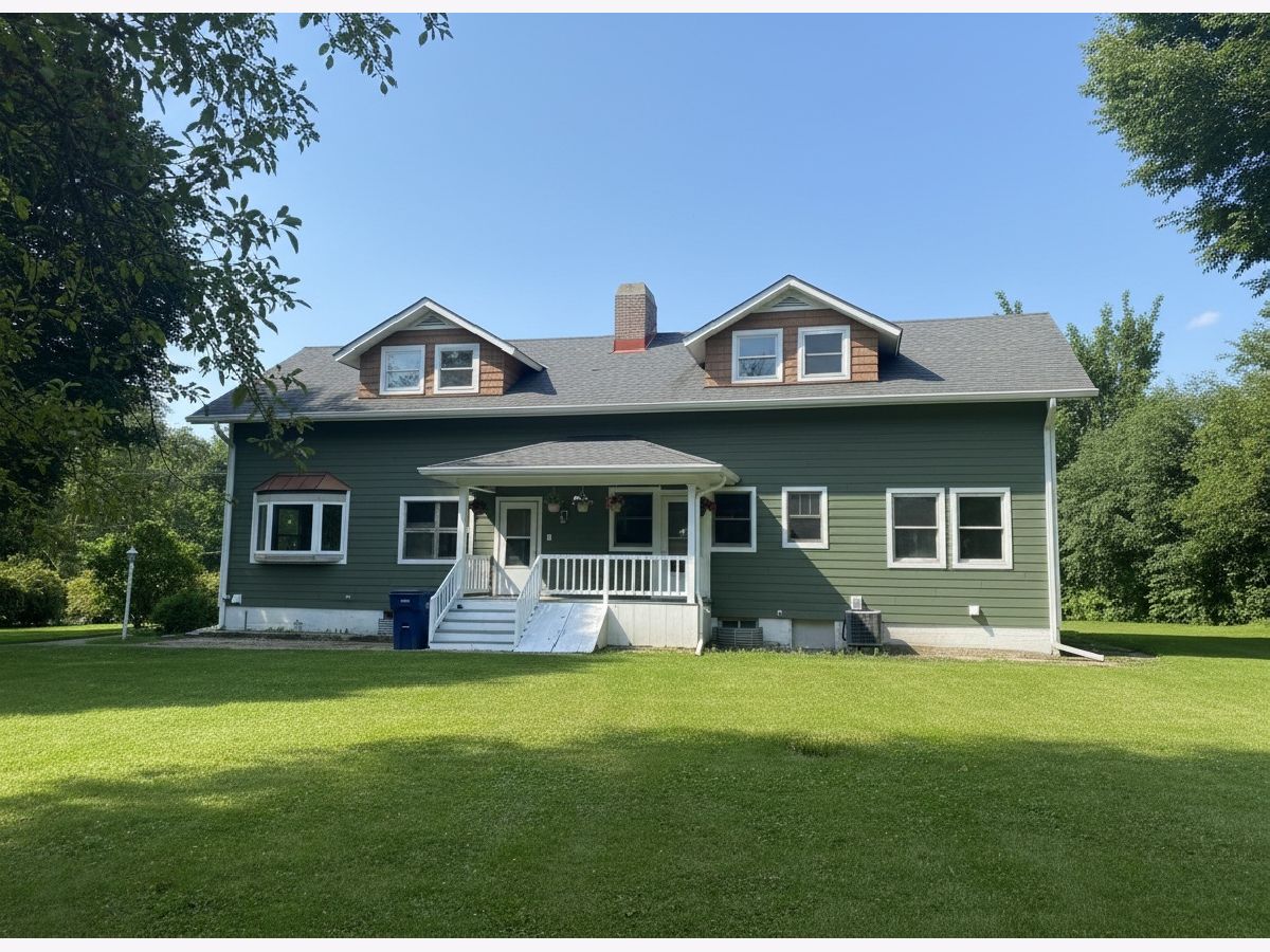  Rented Lake Villa Illinois, 38592 Il Route 59