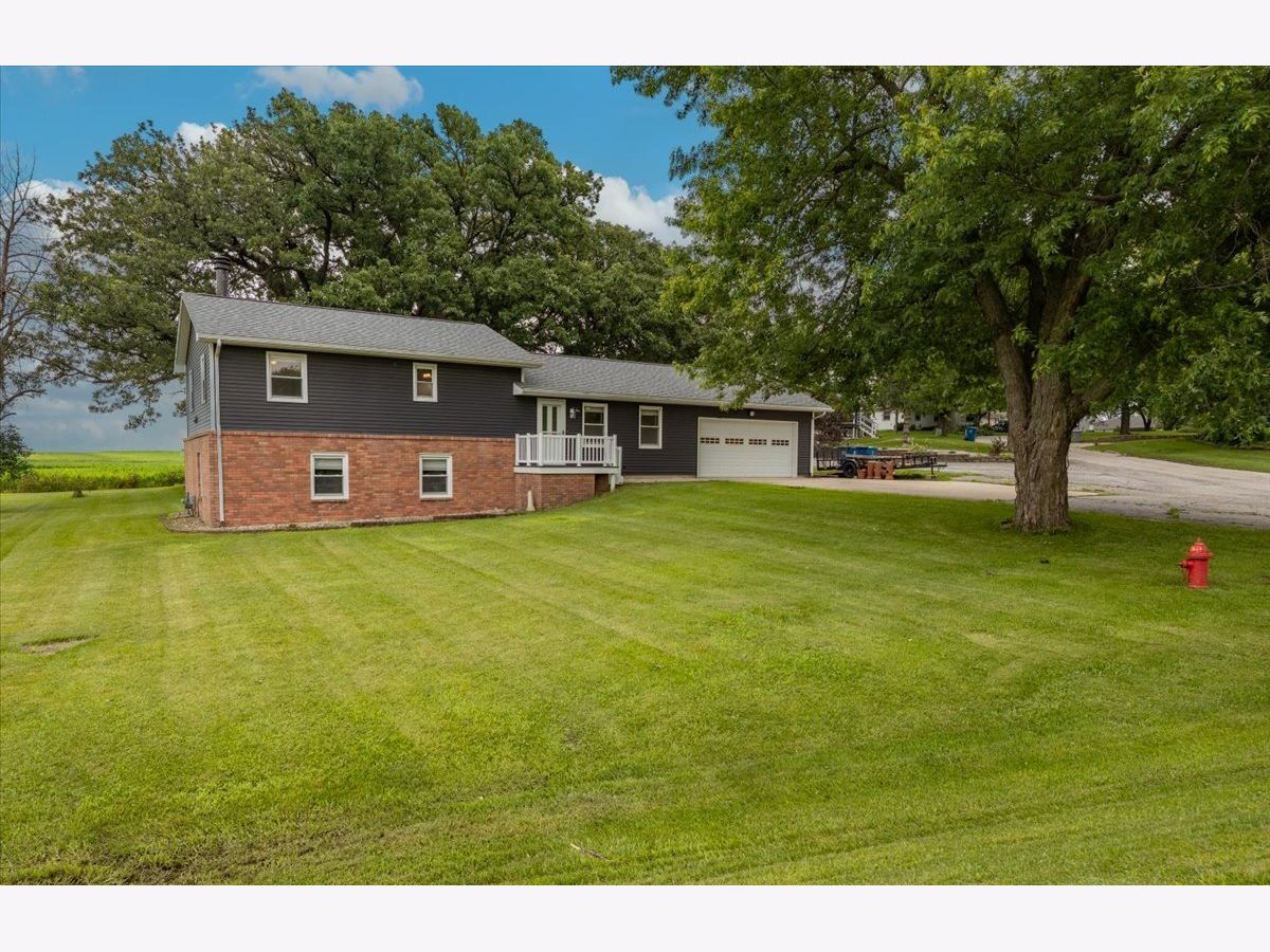  For Sale Odell Illinois, 1 Fraher Drive