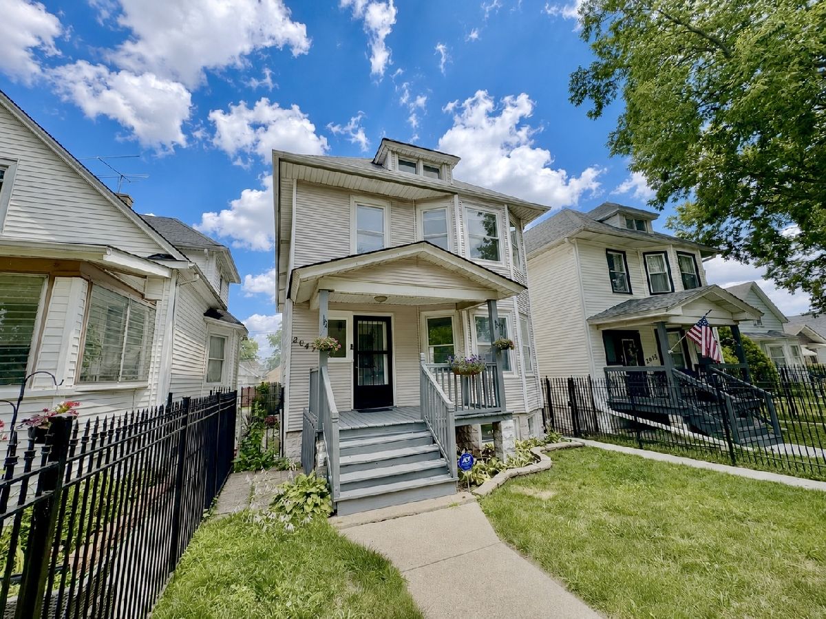  Rented Chicago Illinois, 2047 Lavergne