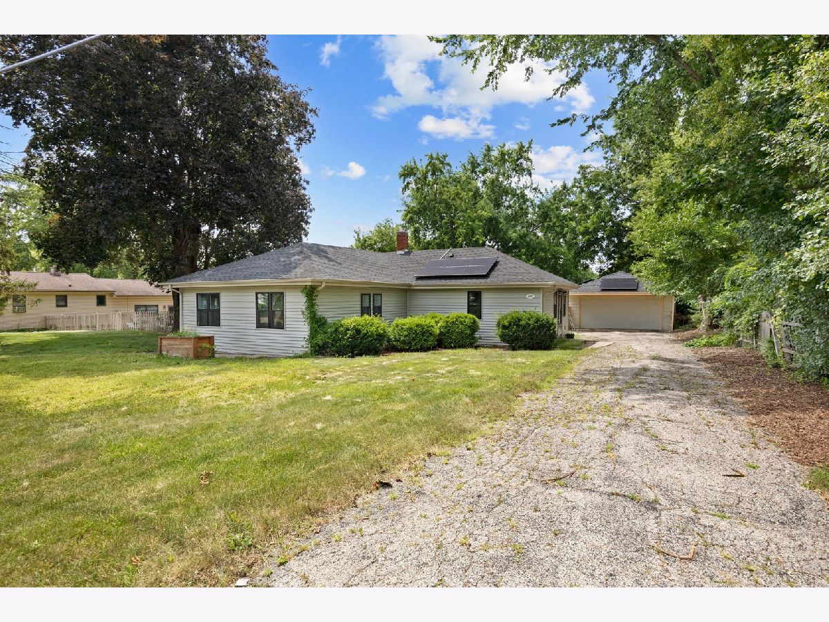  For Sale Ingleside Illinois, 502 Monroe Avenue