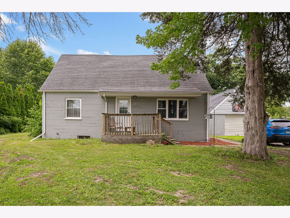  For Sale Milan Illinois, 1606 Coyne Center Road