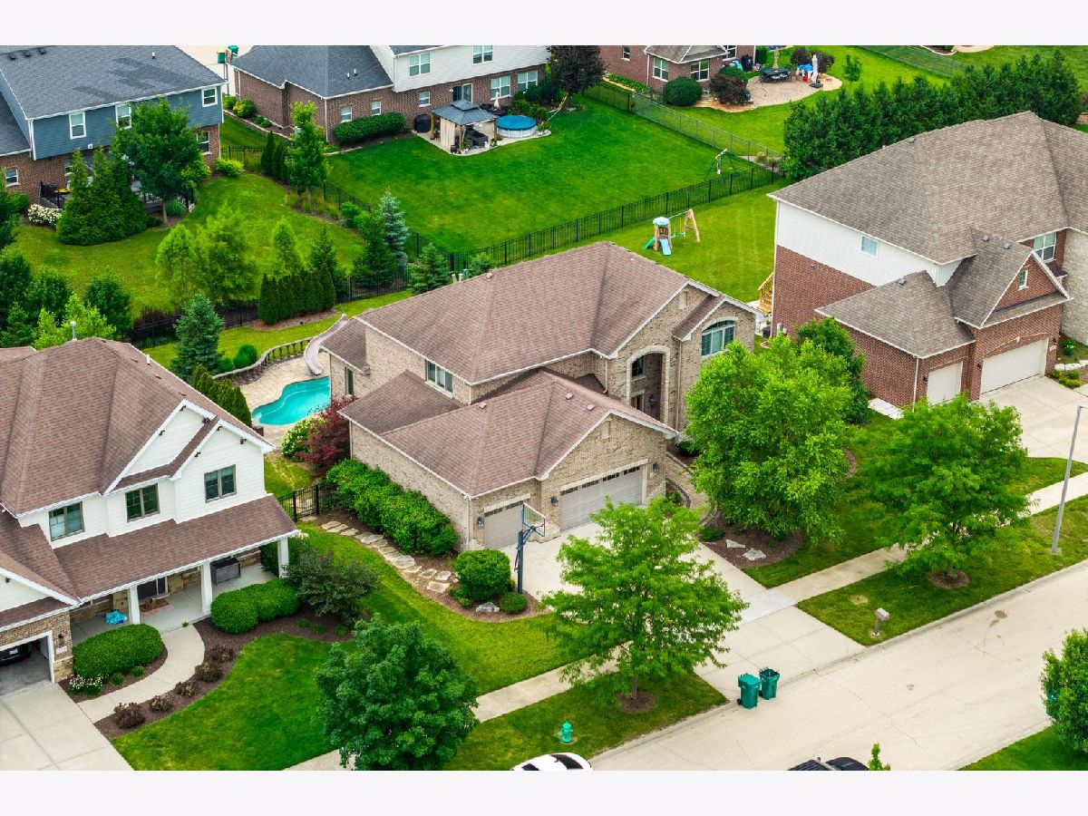  For Sale Lemont Illinois, 12775 Tullamore Lane