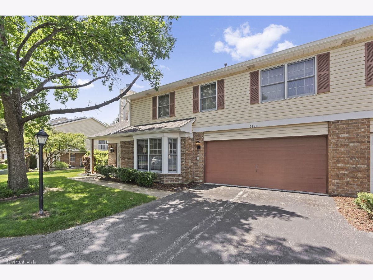 Townhomes For Sale Cambridge Place Mokena Illinois, 9933 Cambridge Court