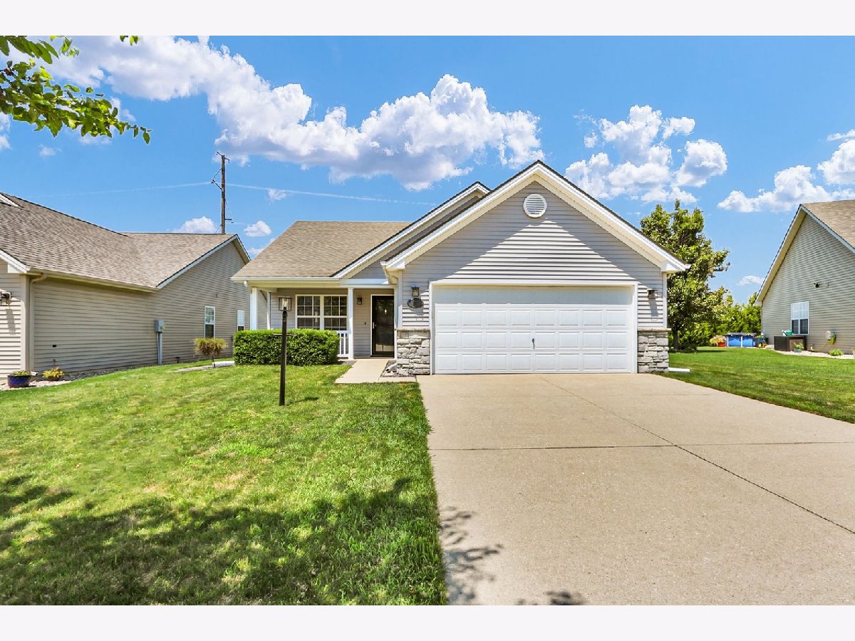 Homes For Sale Ashland Park Champaign Illinois, 404 Lauterbur Lane
