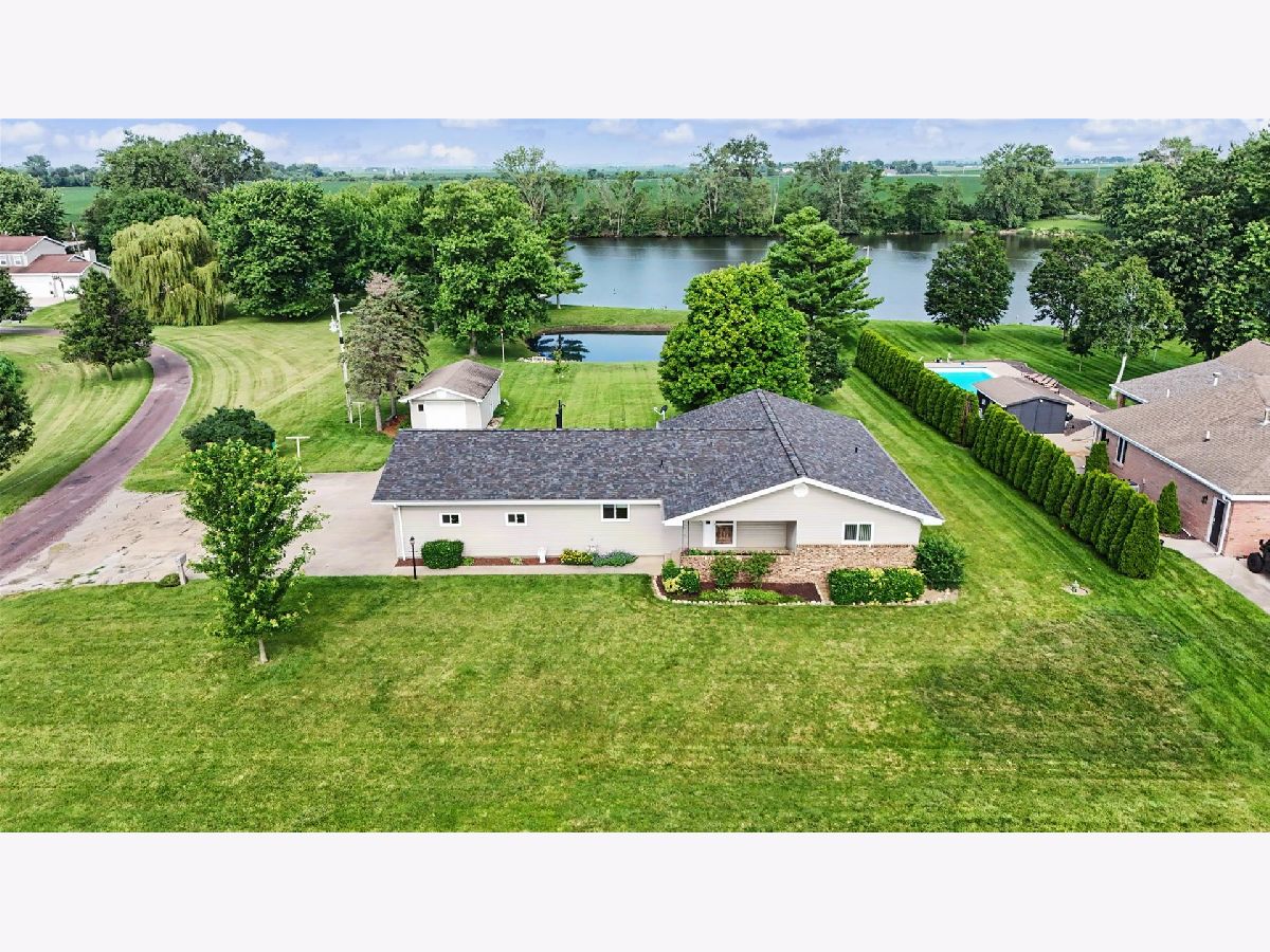  Sold Gibson City Illinois, 101 Lakeview