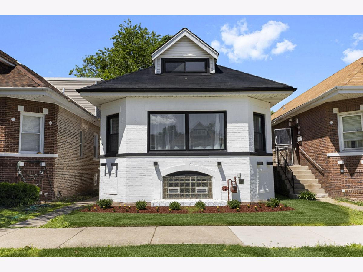  For Sale Chicago Illinois, 8052 Harvard Avenue