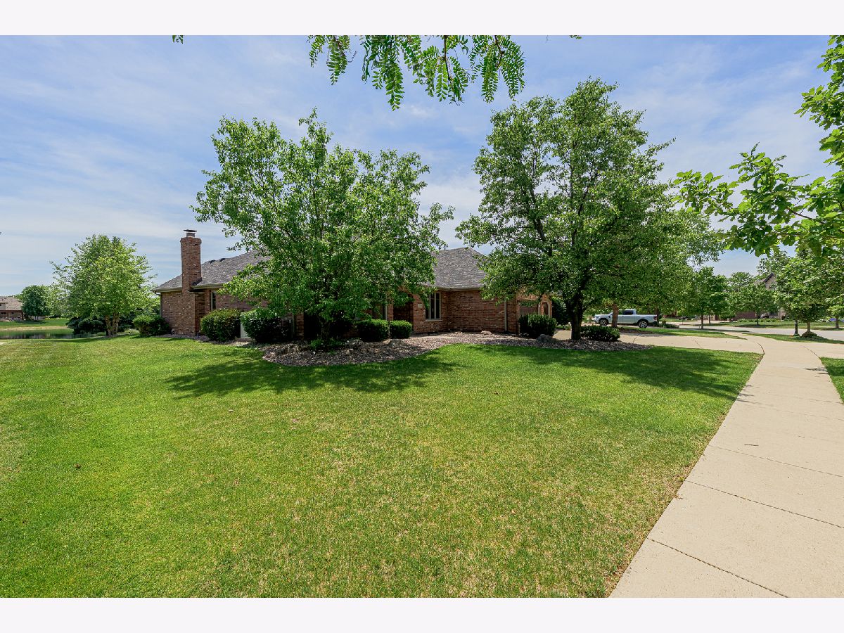 Homes & Townhomes For Sale Boulder Ridge Mokena Illinois, 22341 Boulder Ridge Drive