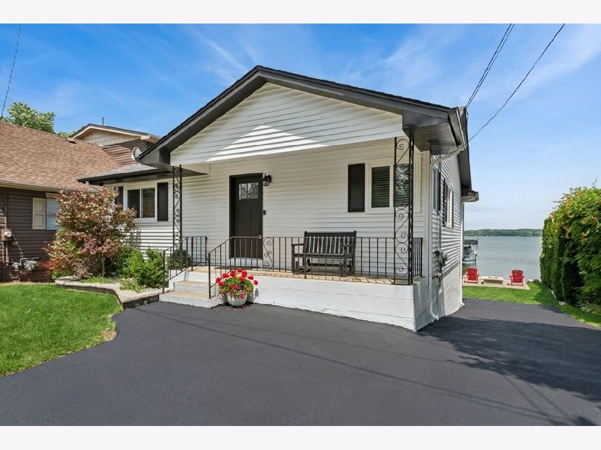  For Sale Silver Lake Wisconsin, 206 Cogswell Drive
