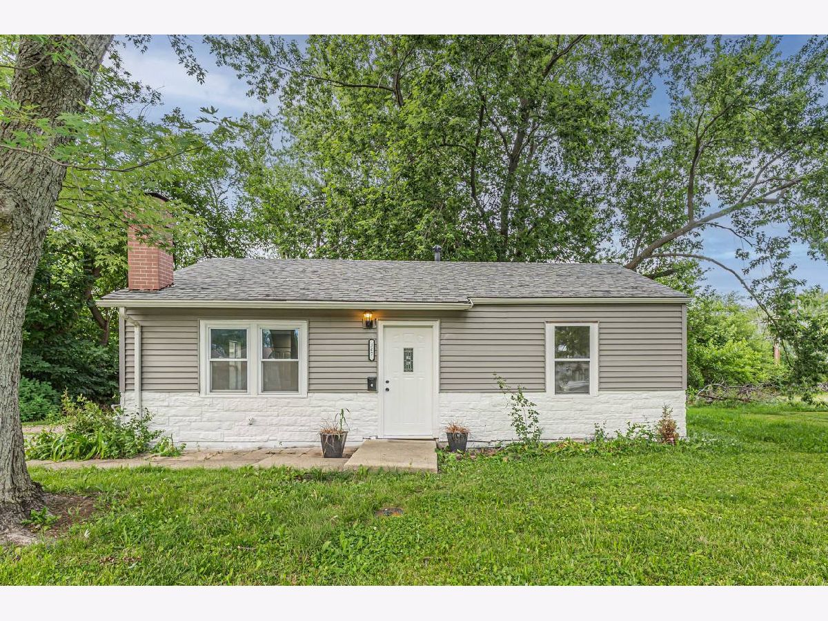  For Sale Joliet Illinois, 307 Louis Road