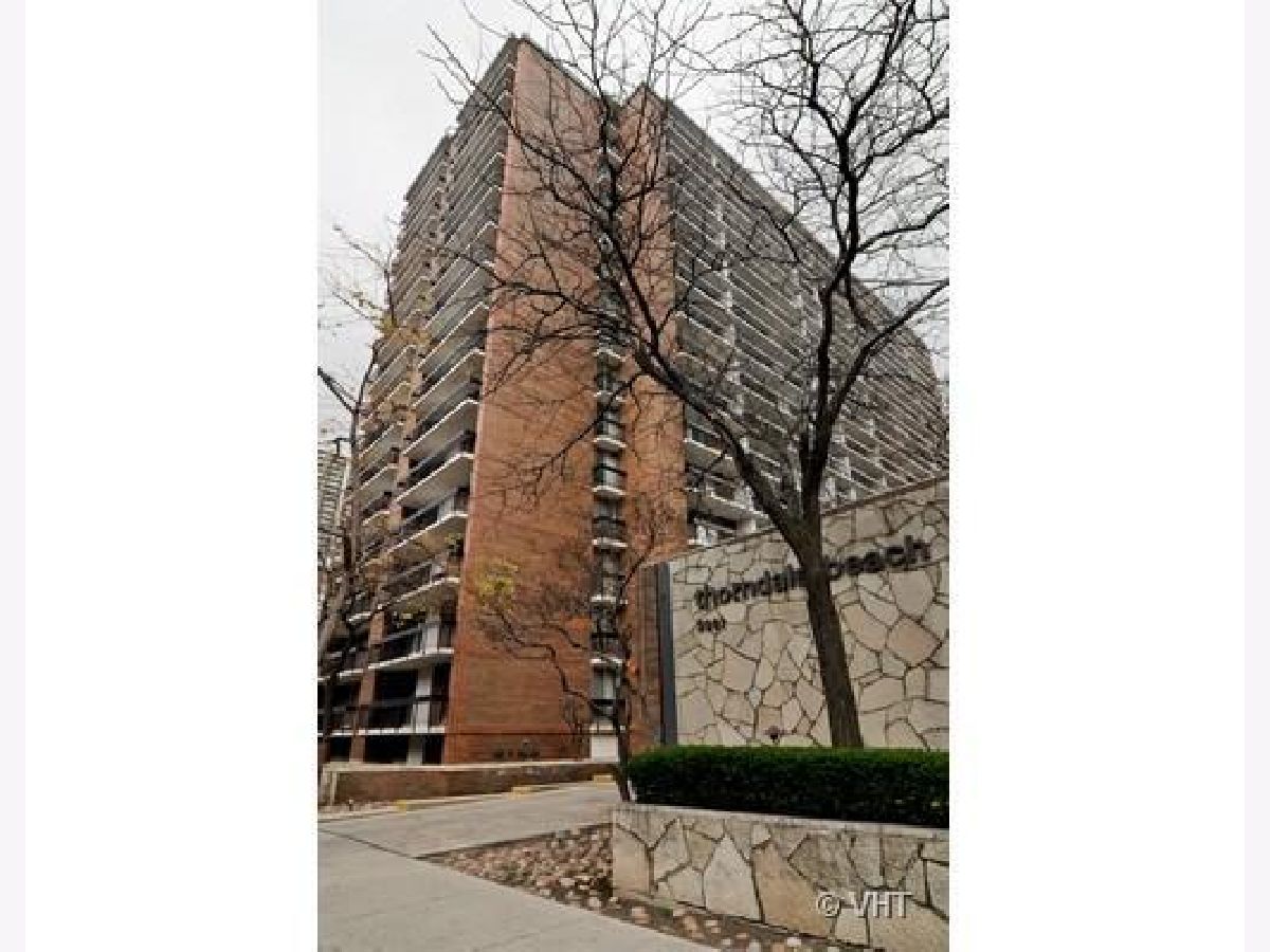  Sold Chicago Illinois, 5901 Sheridan