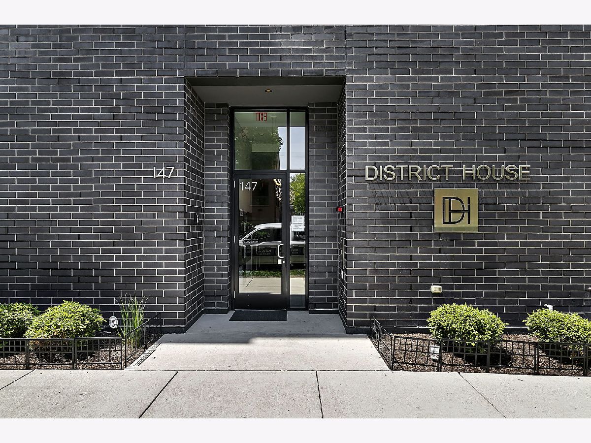  For Rent Oak Park Illinois, 147 Euclid