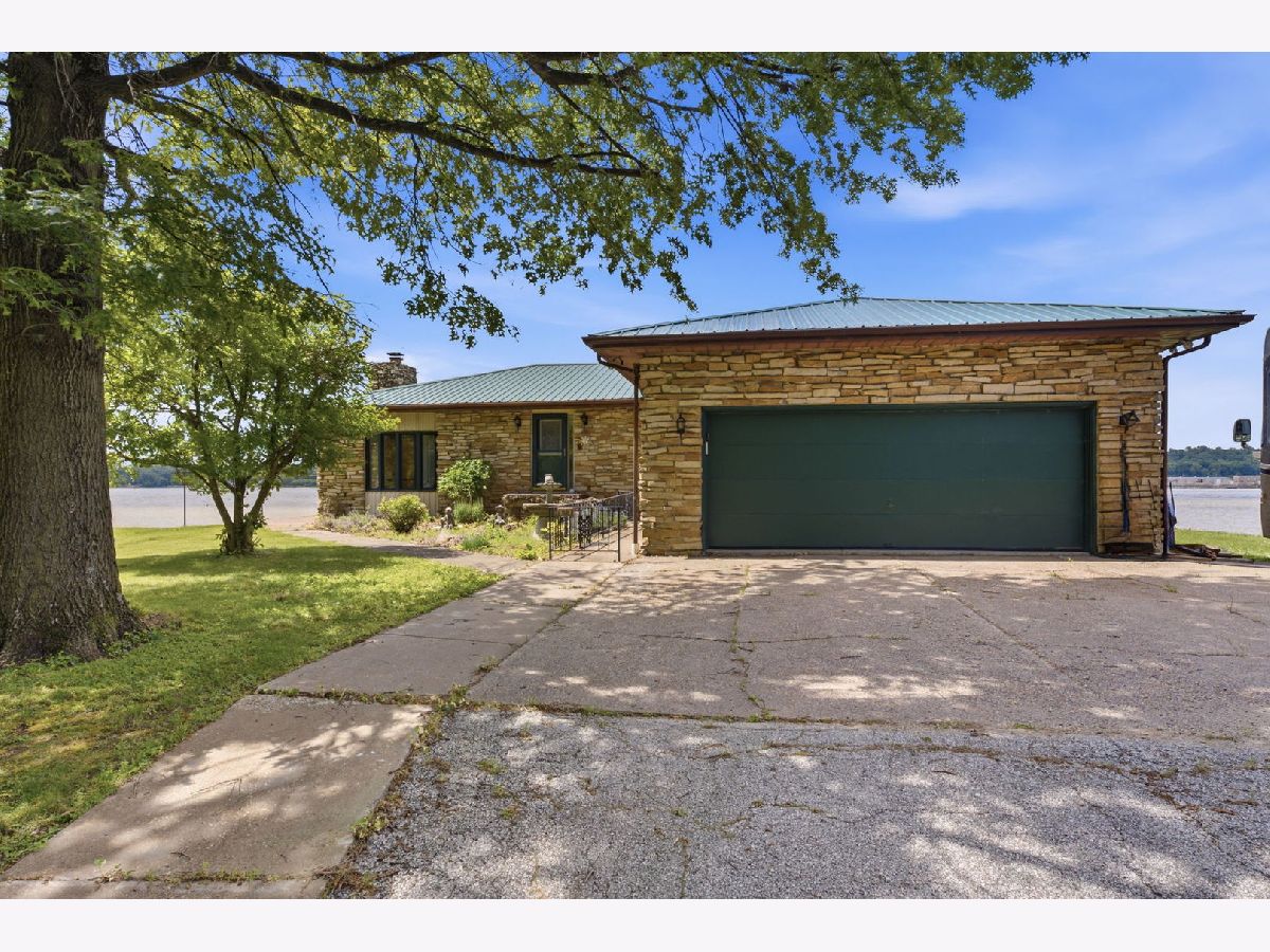 Sold Hampton Illinois, 1501 State