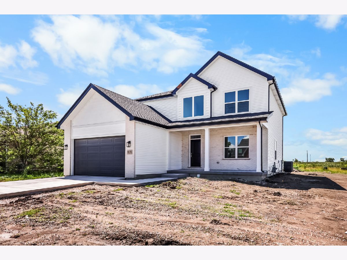  For Sale Coal City Illinois, 933 Covey Lane