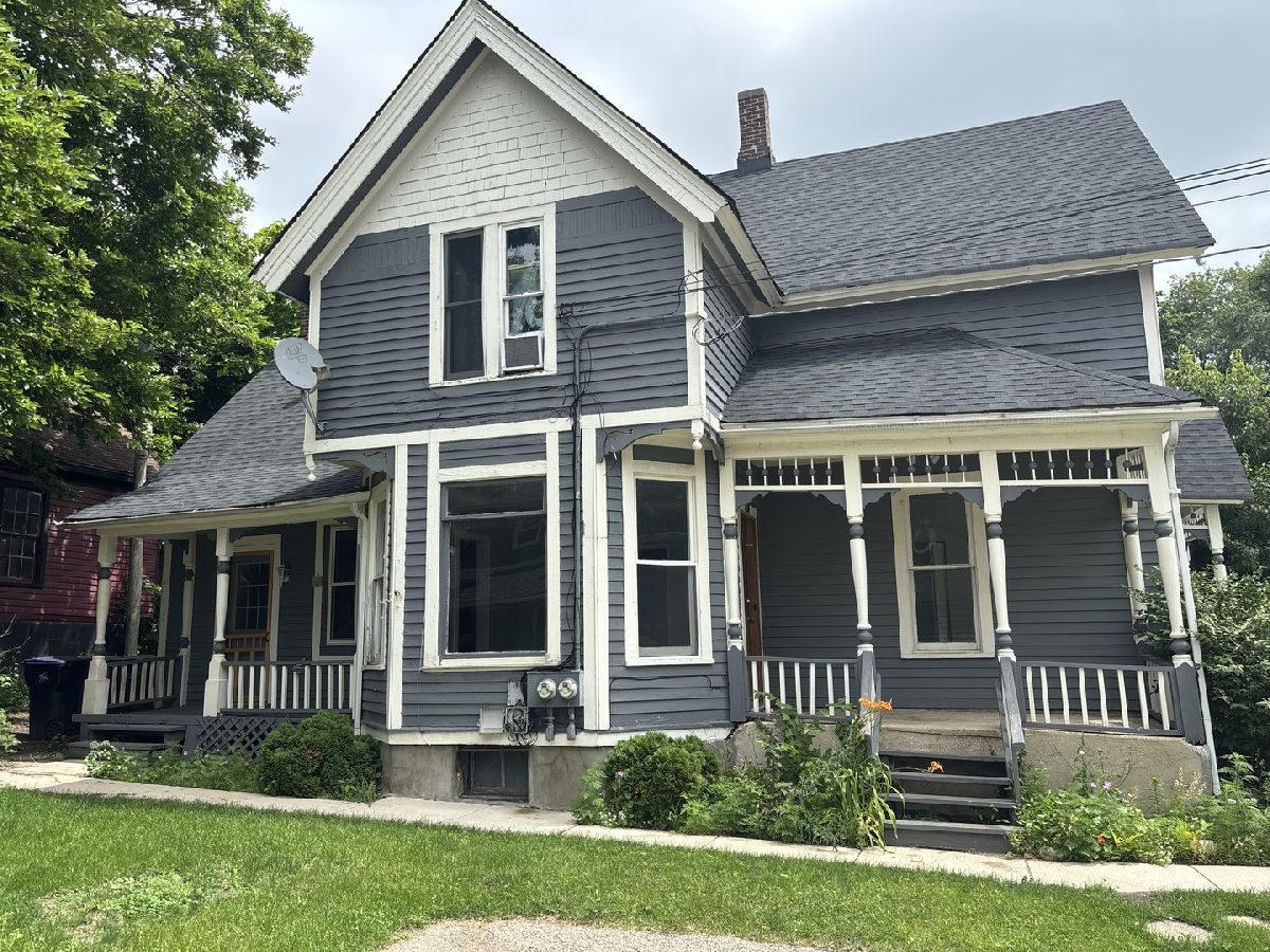  Rented Elgin Illinois, 318 North