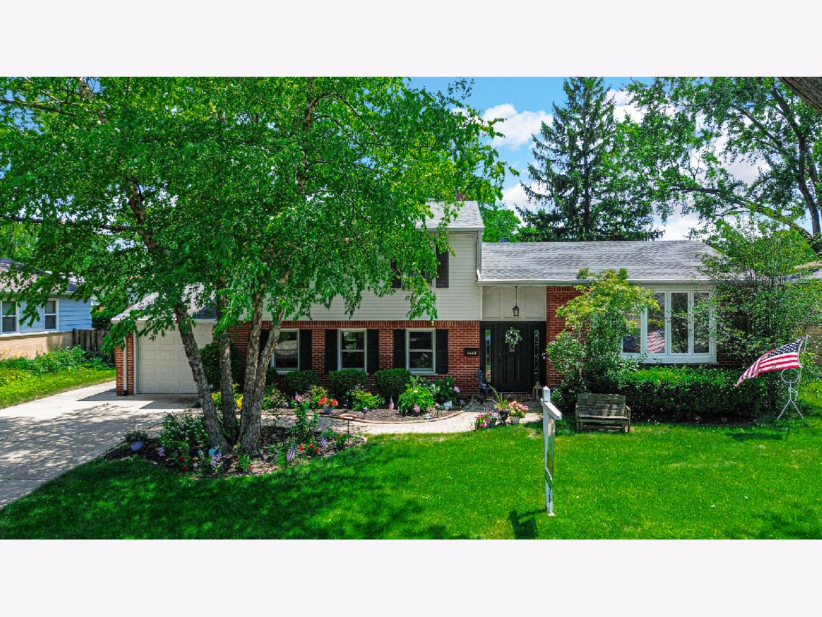 Homes For Sale Winston Park Palatine Illinois, 1449 Joan Drive