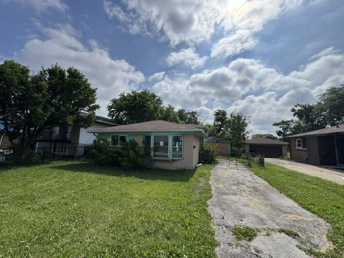  For Sale Markham Illinois, 16239 Damen Avenue