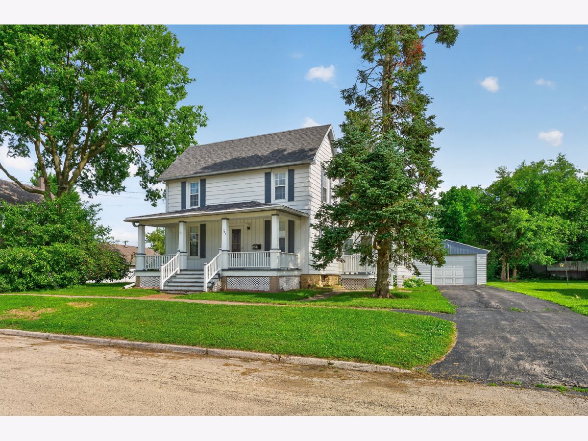  For Sale Byron Illinois, 121 6th Street