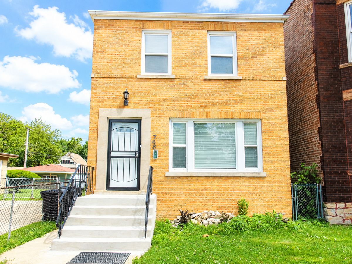  Rented Chicago Illinois, 748 69th