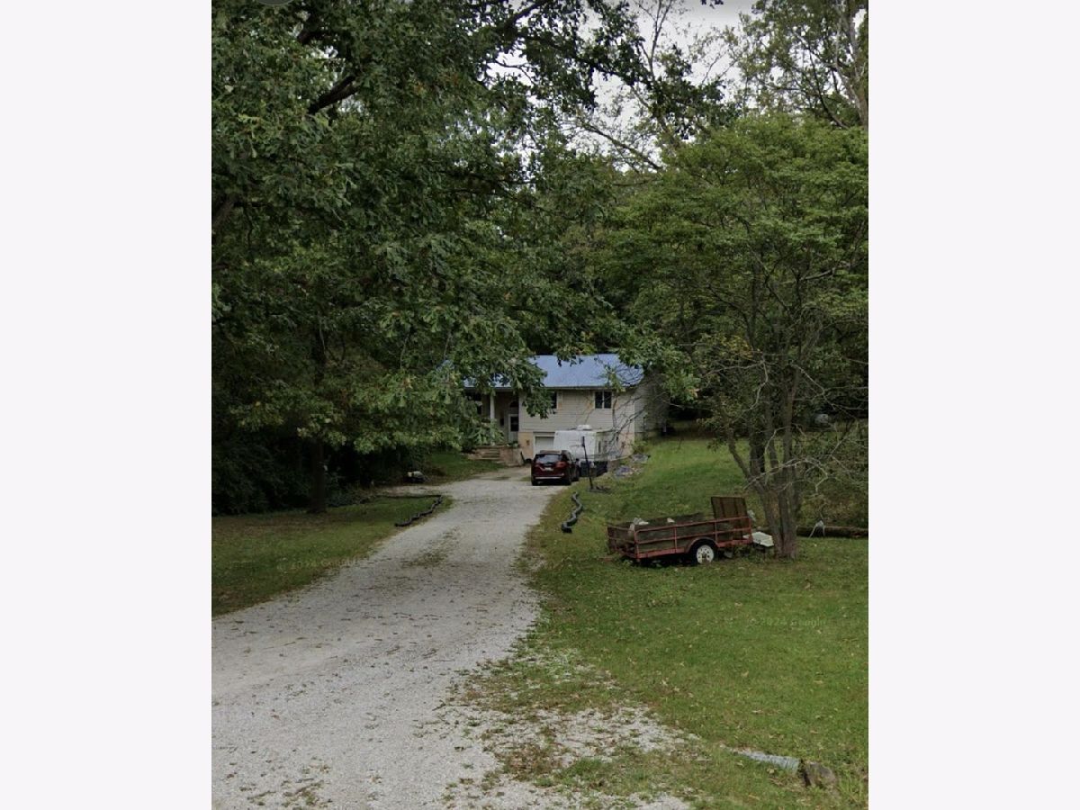  For Sale Clinton Illinois, 12275 Middle Creek Road