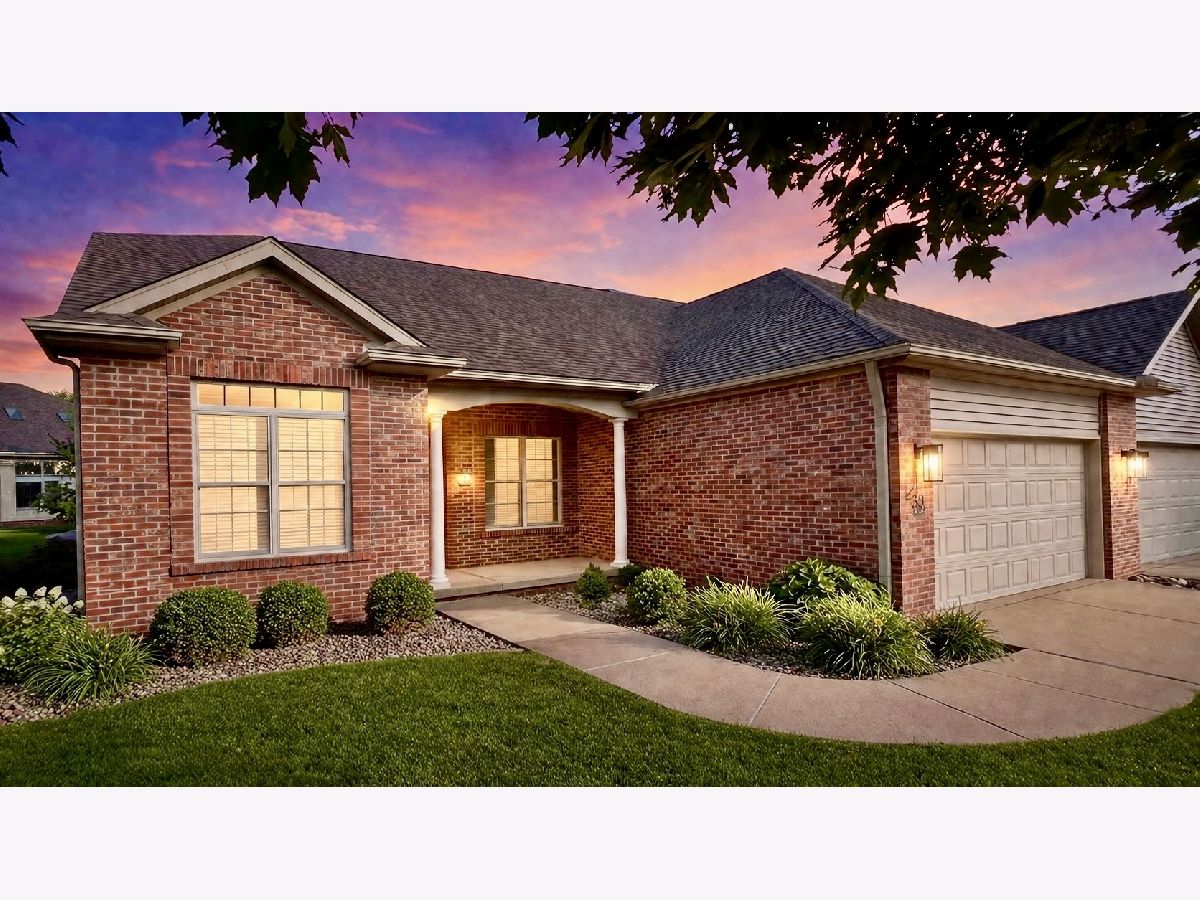 Condos & Townhomes & Homes Sold Spring Ridge Bloomington Illinois, 39 Arbor