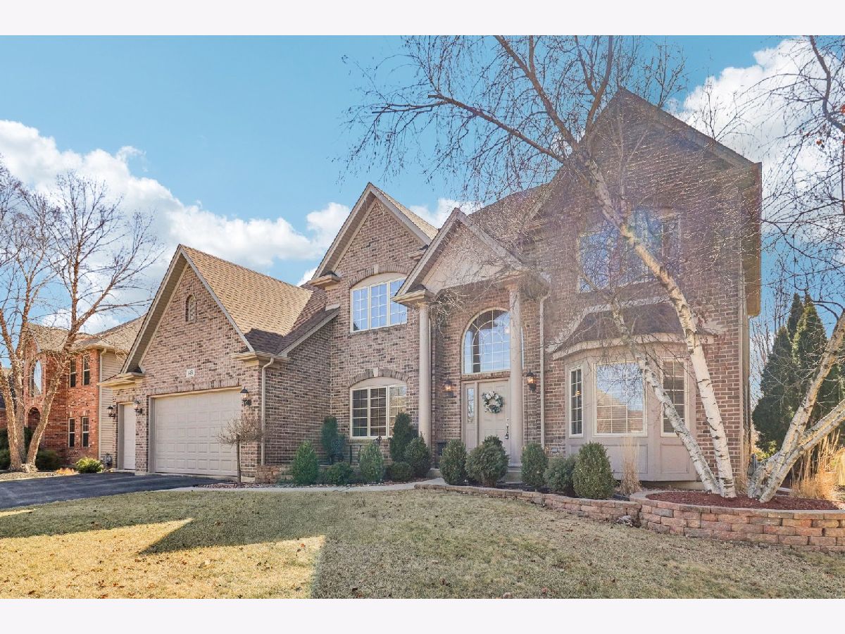  For Sale Oswego Illinois, 143 Pineridge Drive