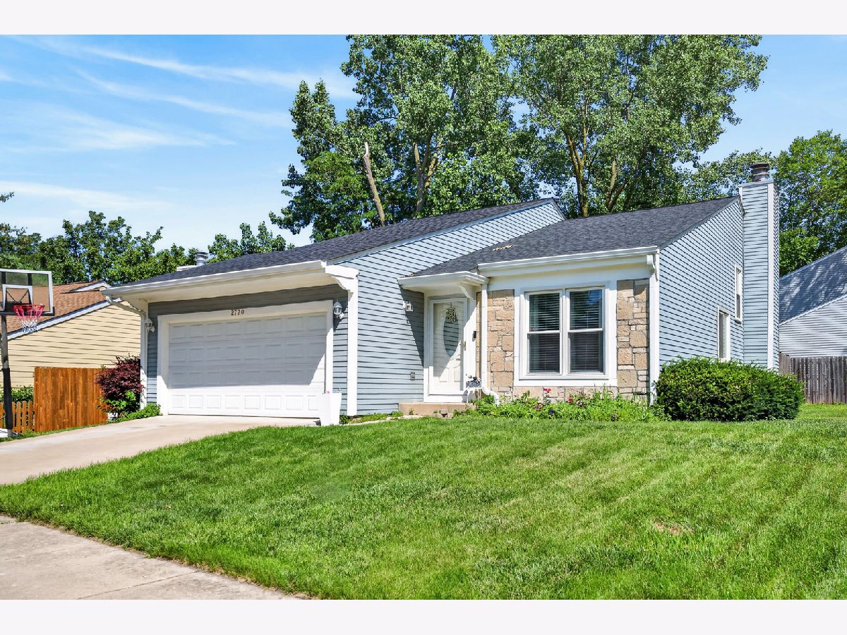 Homes & Condos & Townhomes For Sale Butterfield Aurora Illinois, 2770 Stoneybrook Lane