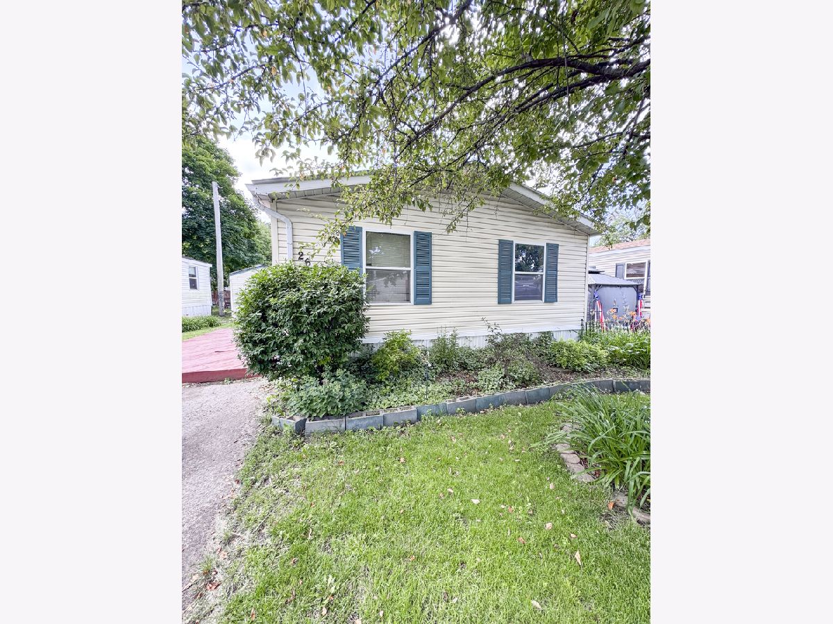 Subdivision For Sale Shady Oaks Minooka Illinois, 26 Maple Street