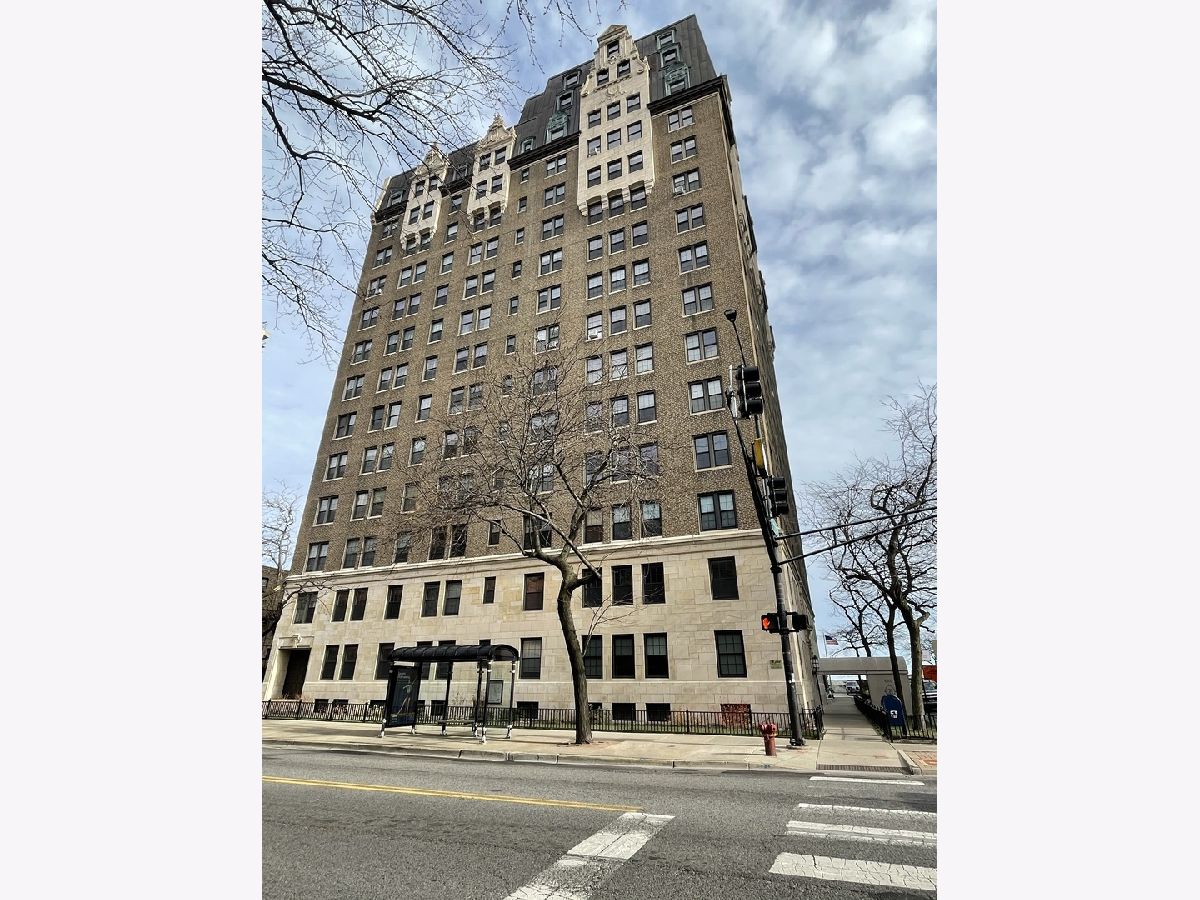  Rented Chicago Illinois, 6101 Sheridan