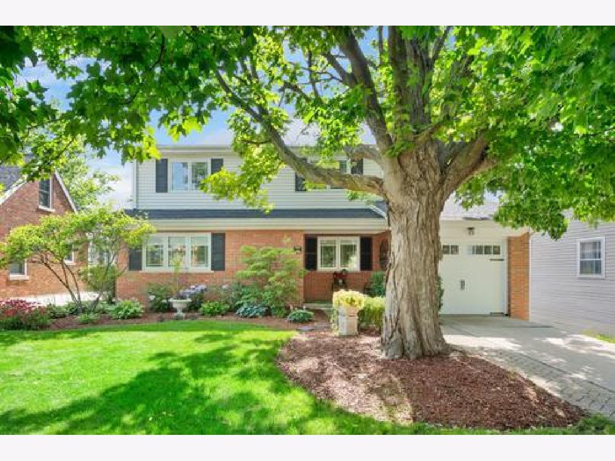  For Sale La Grange Illinois, 721 Stone Avenue