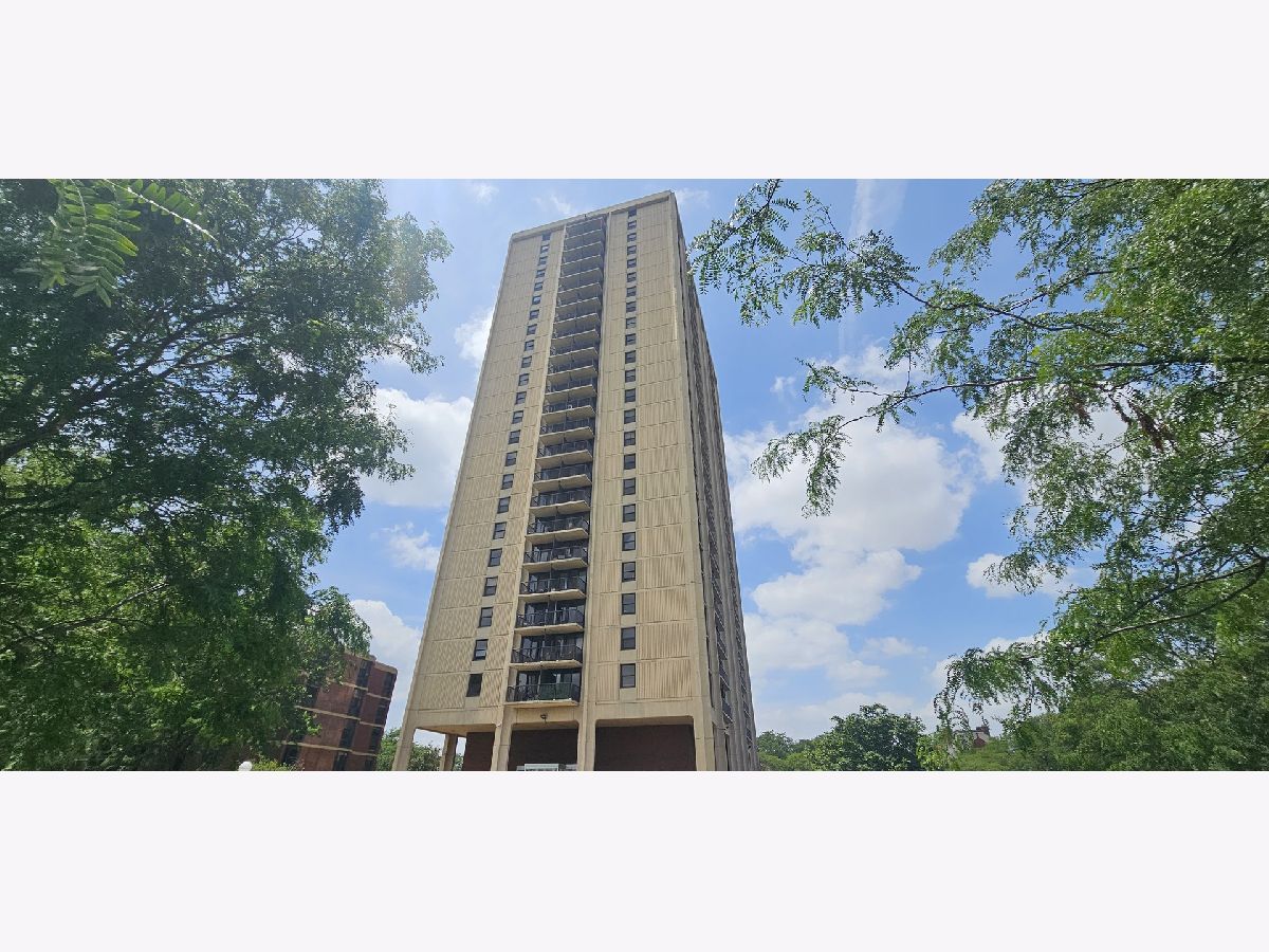  For Sale Chicago Illinois, 3001 Michigan Avenue