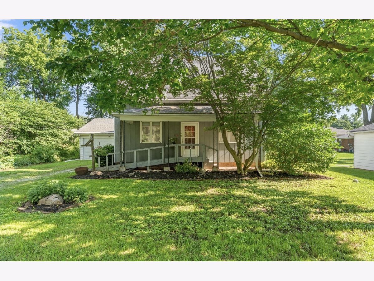  Sold Bondville Illinois, 104 Bond