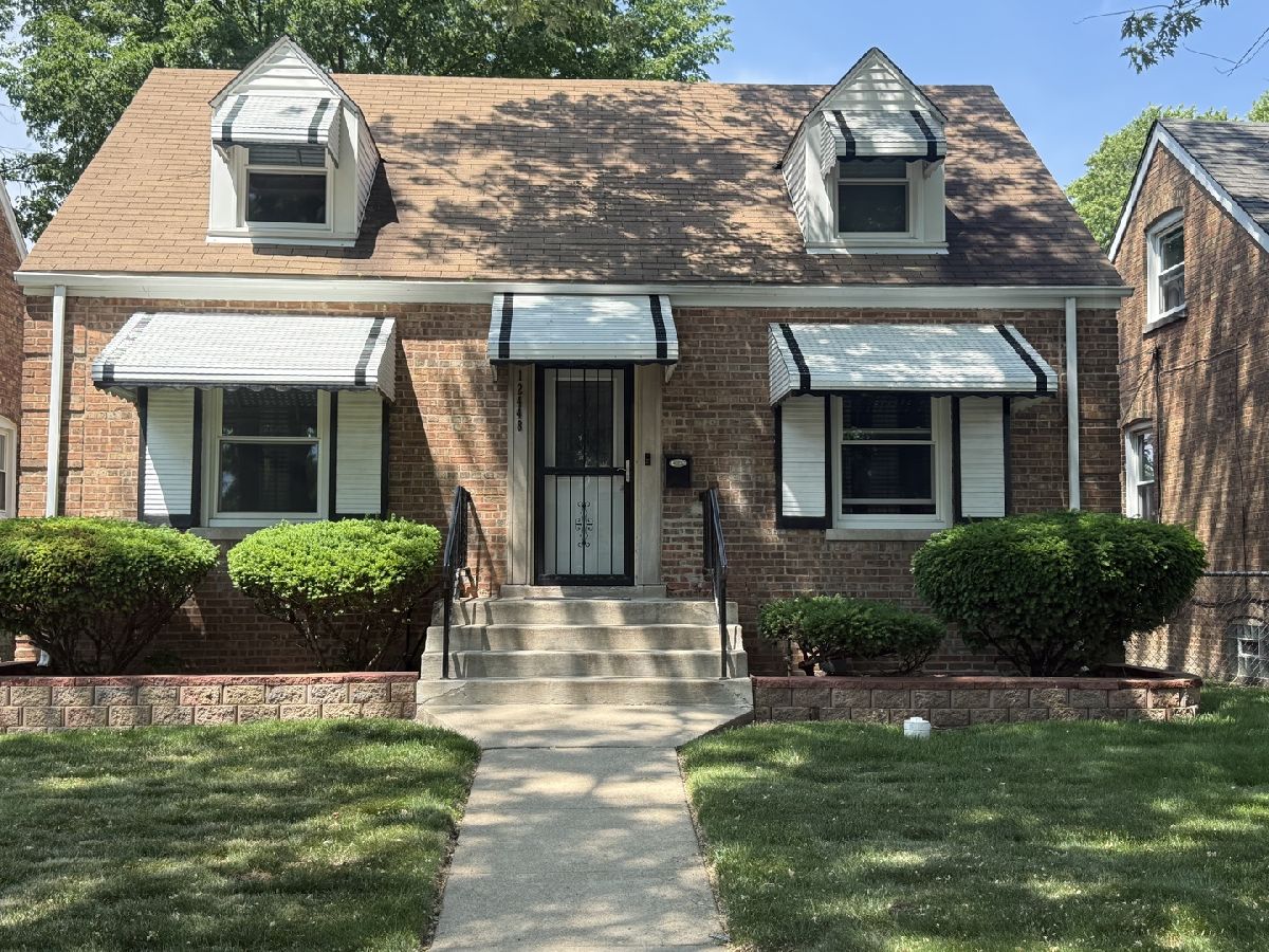  For Sale Calumet Park Illinois, 12448 Elizabeth Street