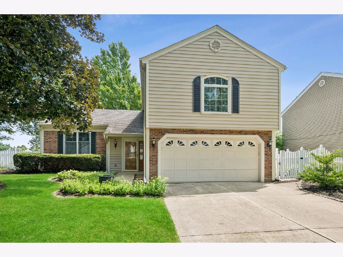  Sold Bartlett Illinois, 807 Sheridan